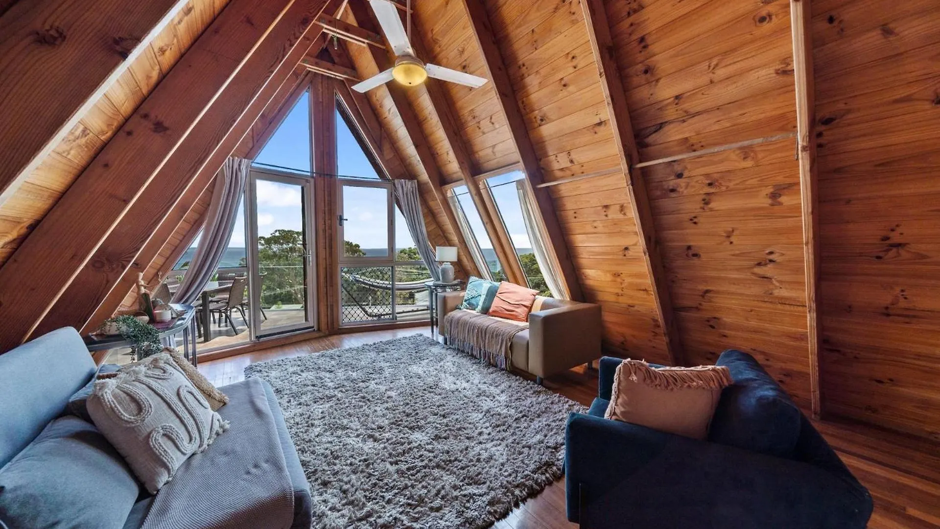Lovat House By Discover Stradbroke Point Lookout