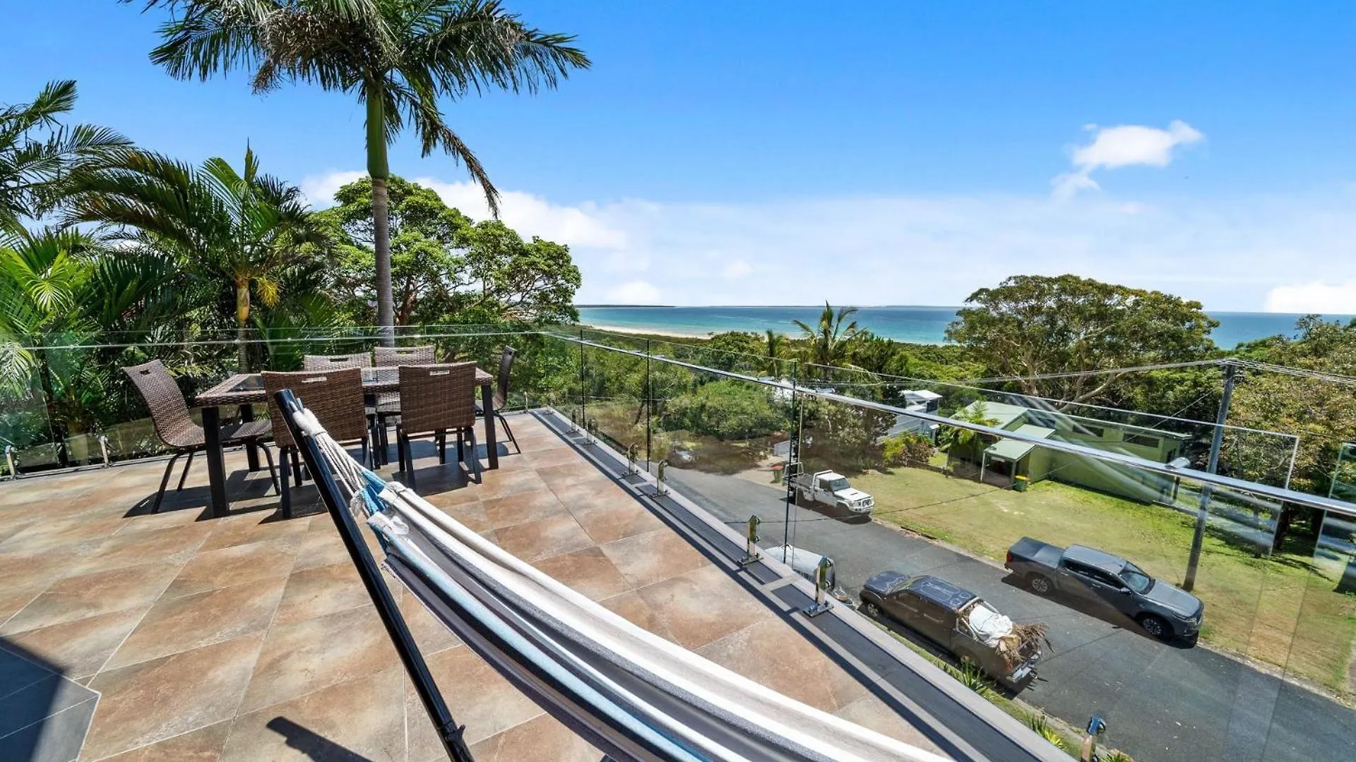Lovat House By Discover Stradbroke Point Lookout Holiday home